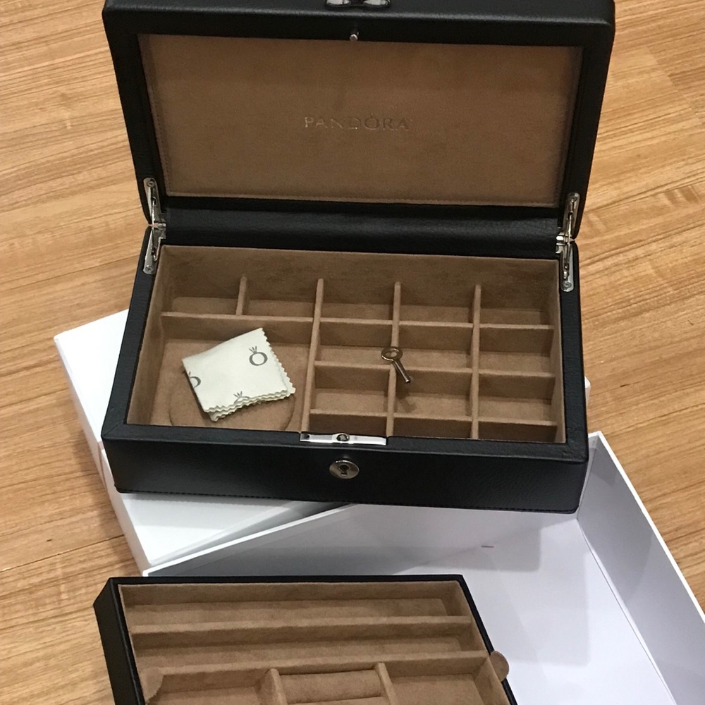 Pandora jewelry box